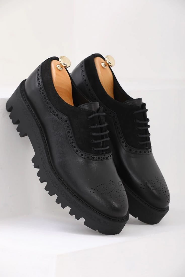 moccasin